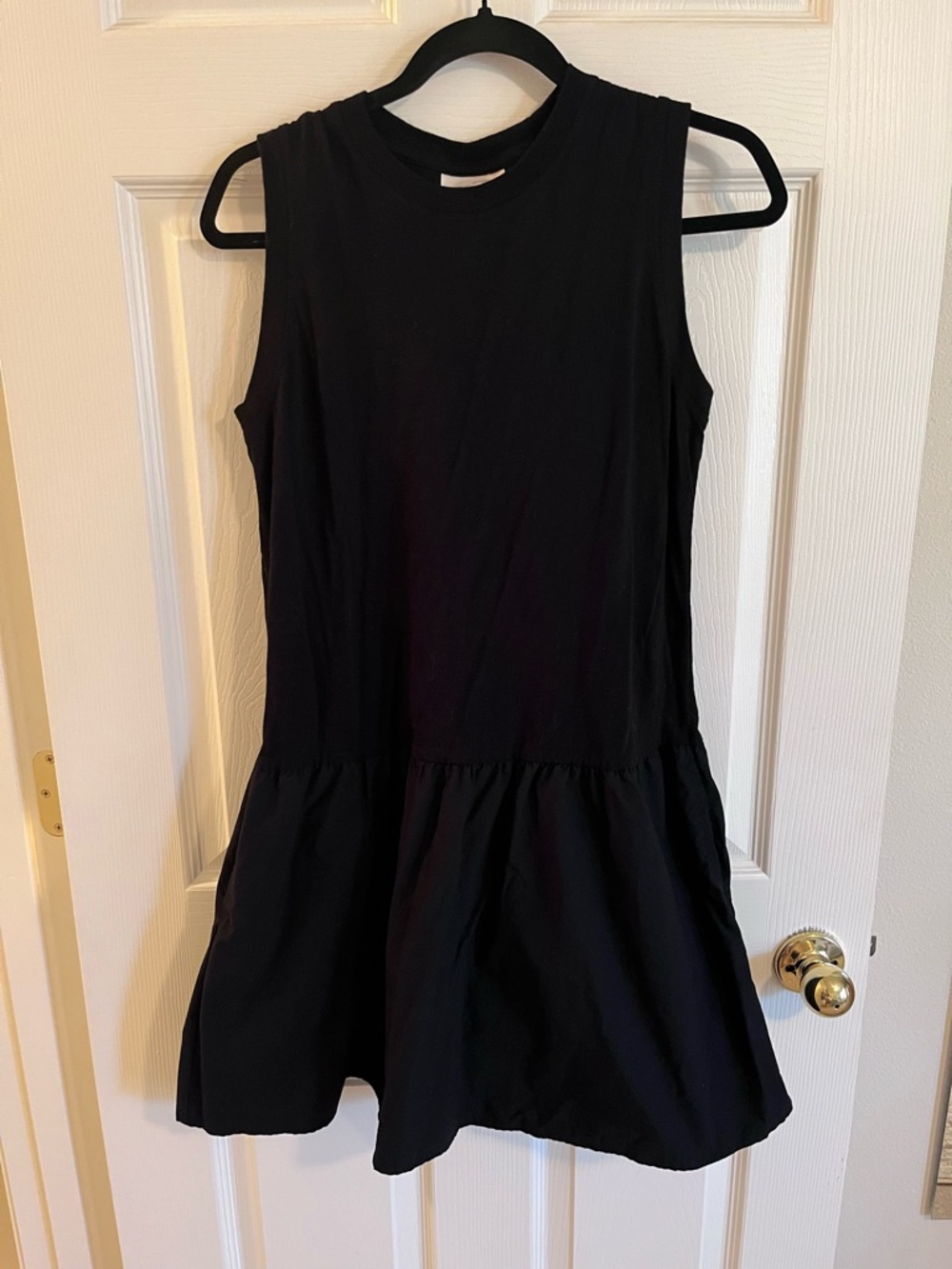 Women’s Black Sleeveless Drop-Waist Dress